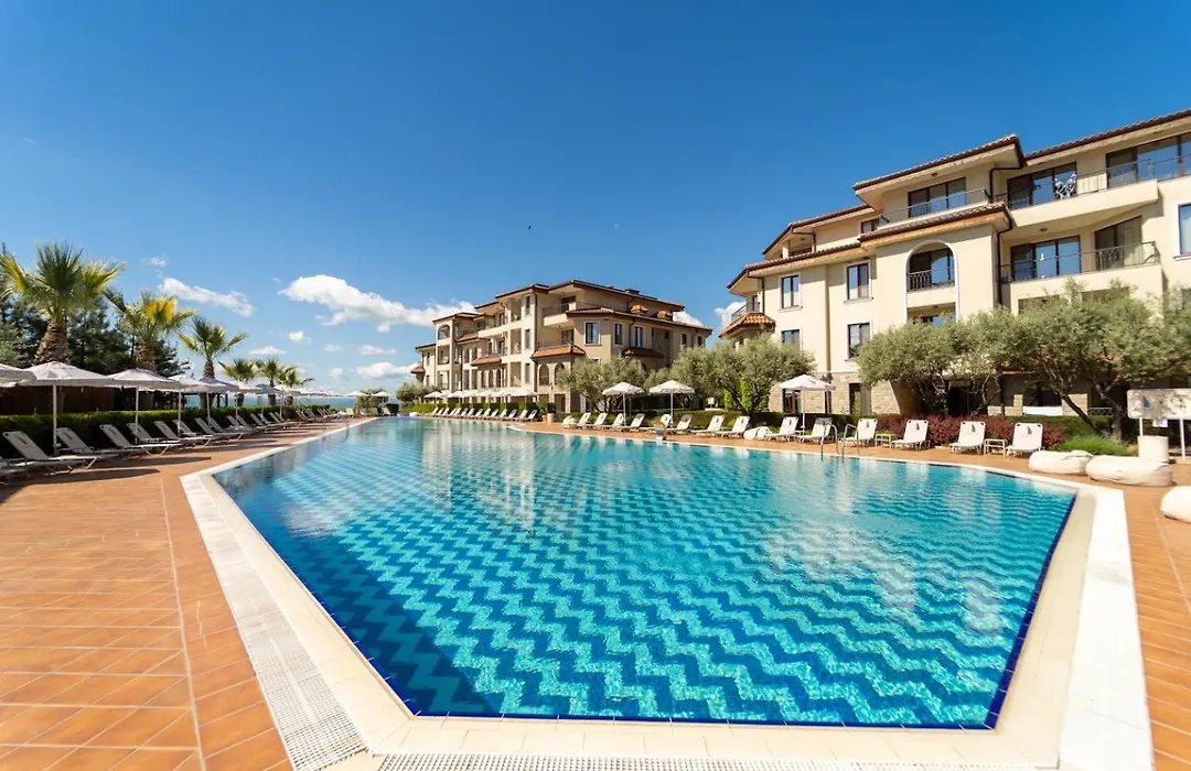 Burgas Beach Resort Apartments-1