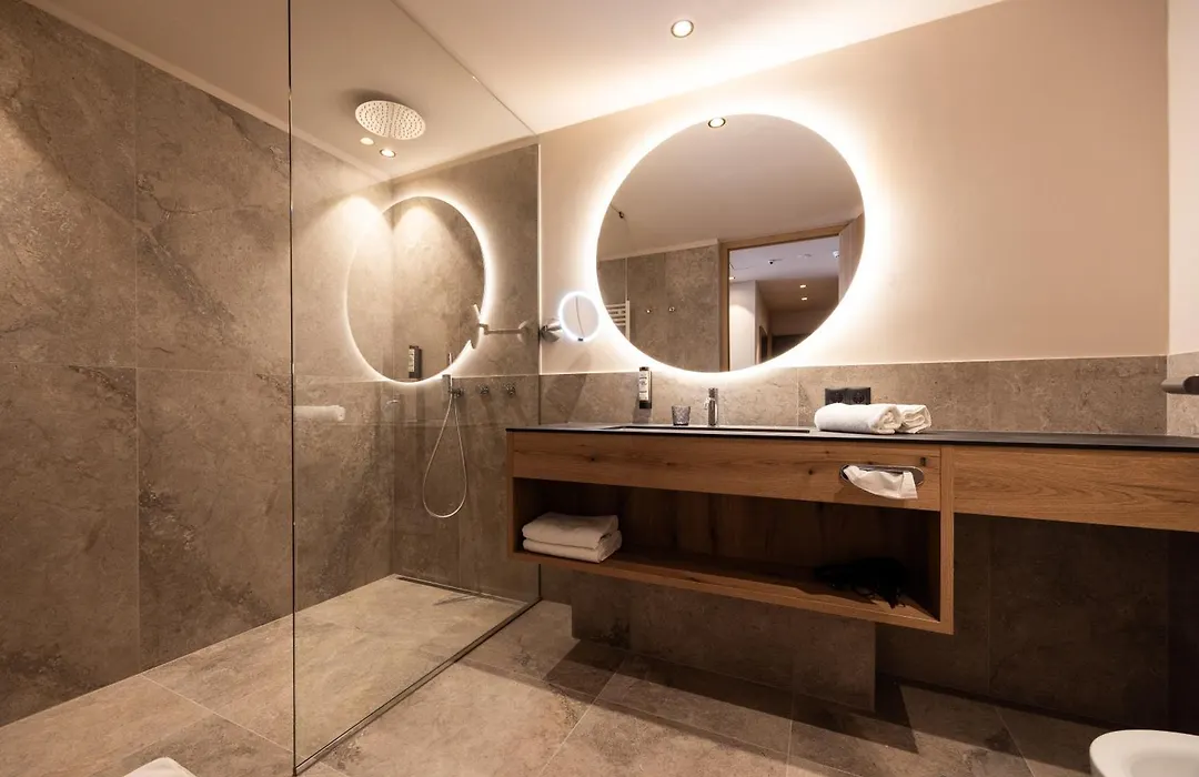 Egger Apartments & Suites-1