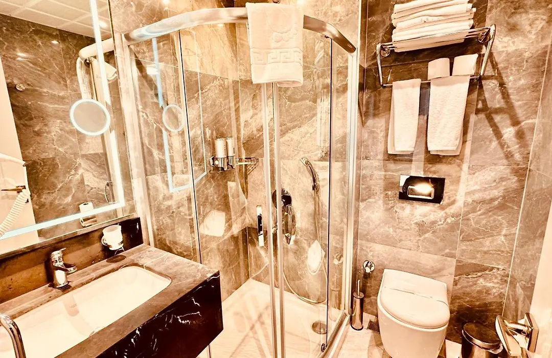 Pell Palace Hotel&SPA-1