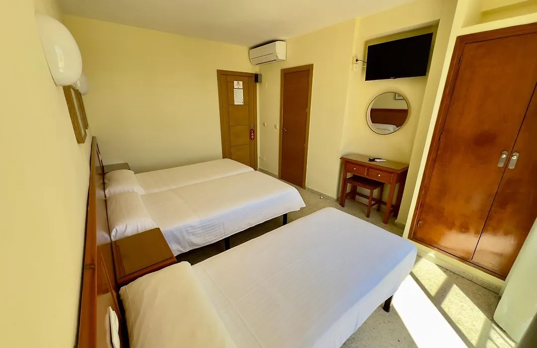 Hotel Cabello-1