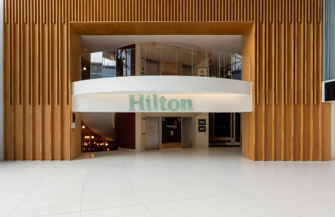 Hilton Paris La Défense-1