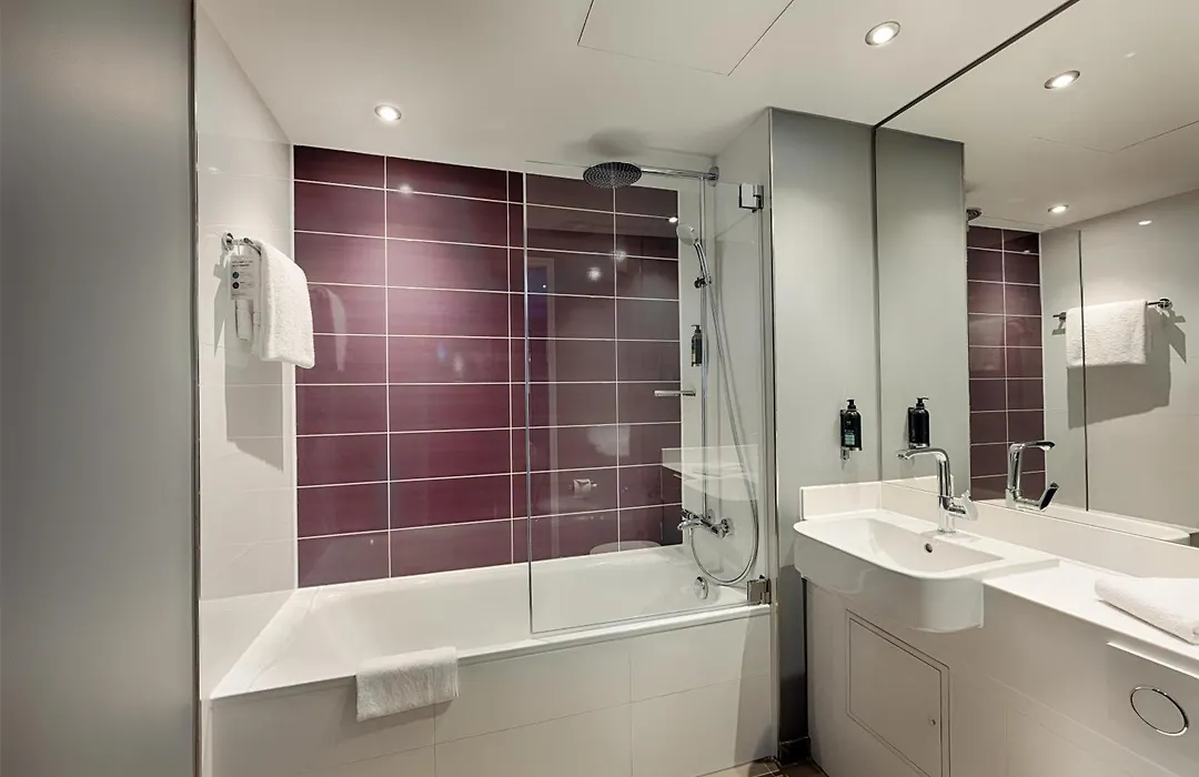 Premier Inn Duesseldorf City Friedrichstadt-1