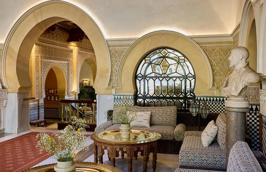 Alhambra Palace Hotel-1
