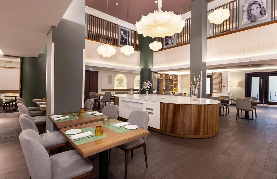 Holiday Inn Naples By Ihg-1