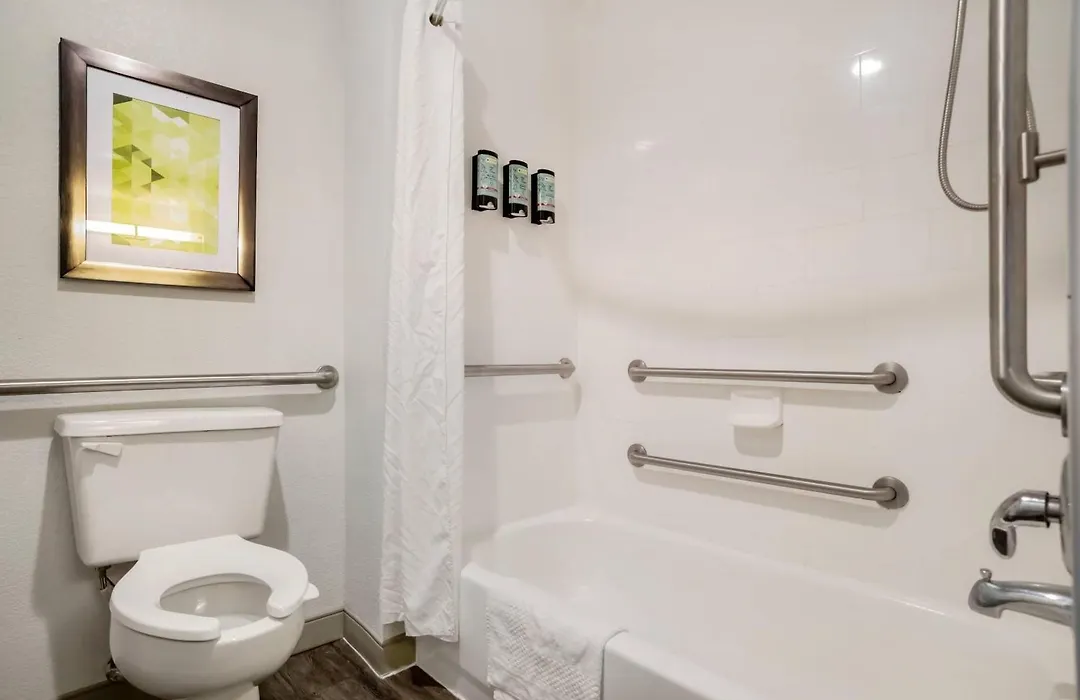 Country Inn & Suites By Radisson, Montgomery East I-85-1