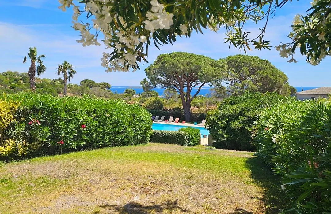 Residence Les Hameaux De Bocca Del Oro-1