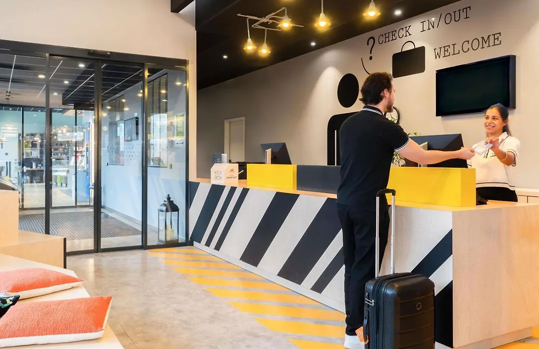 Ibis Styles Geneve Palexpo Aeroport-1