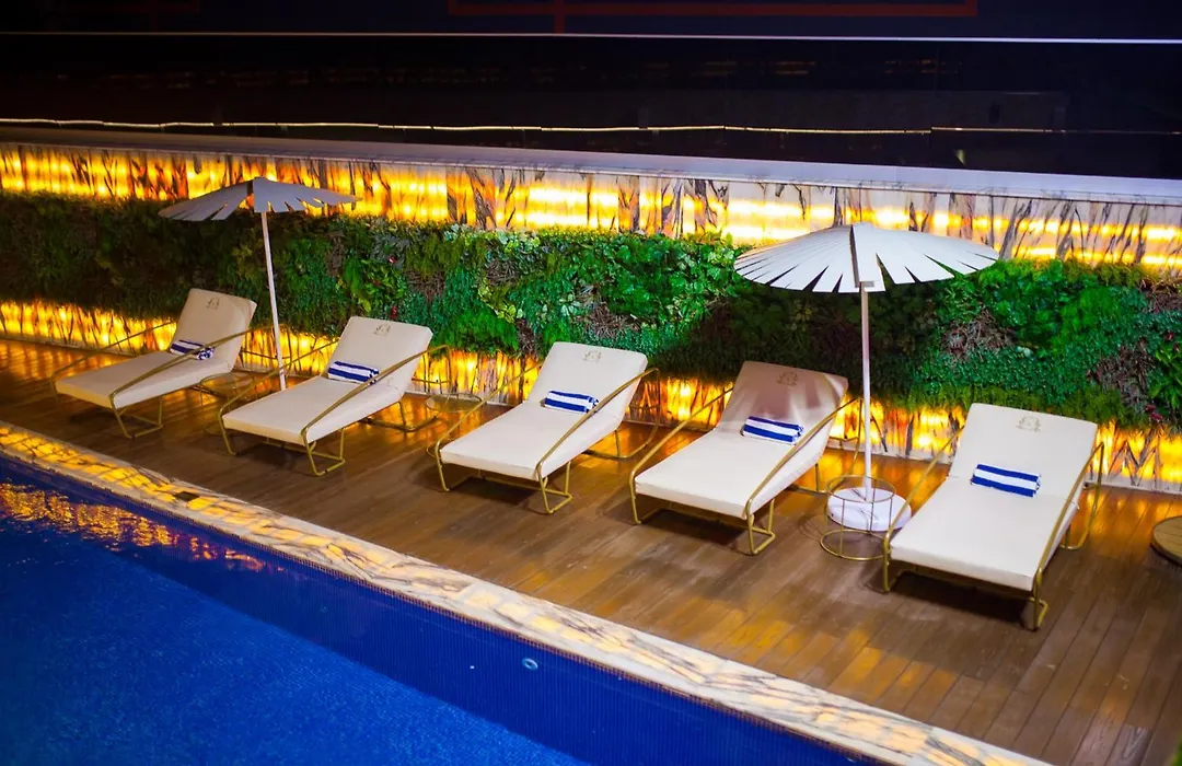 The Vynyard, Accra-1