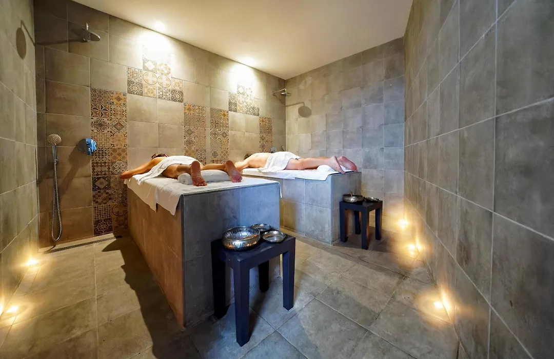 Suites & Villas By Dunas-1