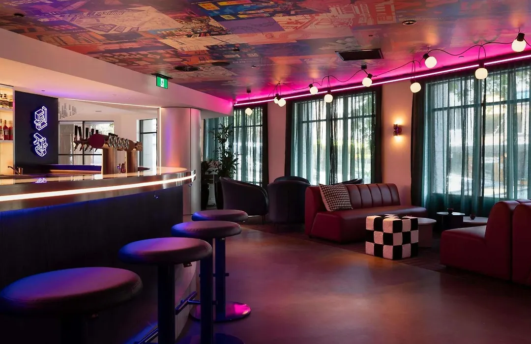 Ibis Styles Sydney Central-1