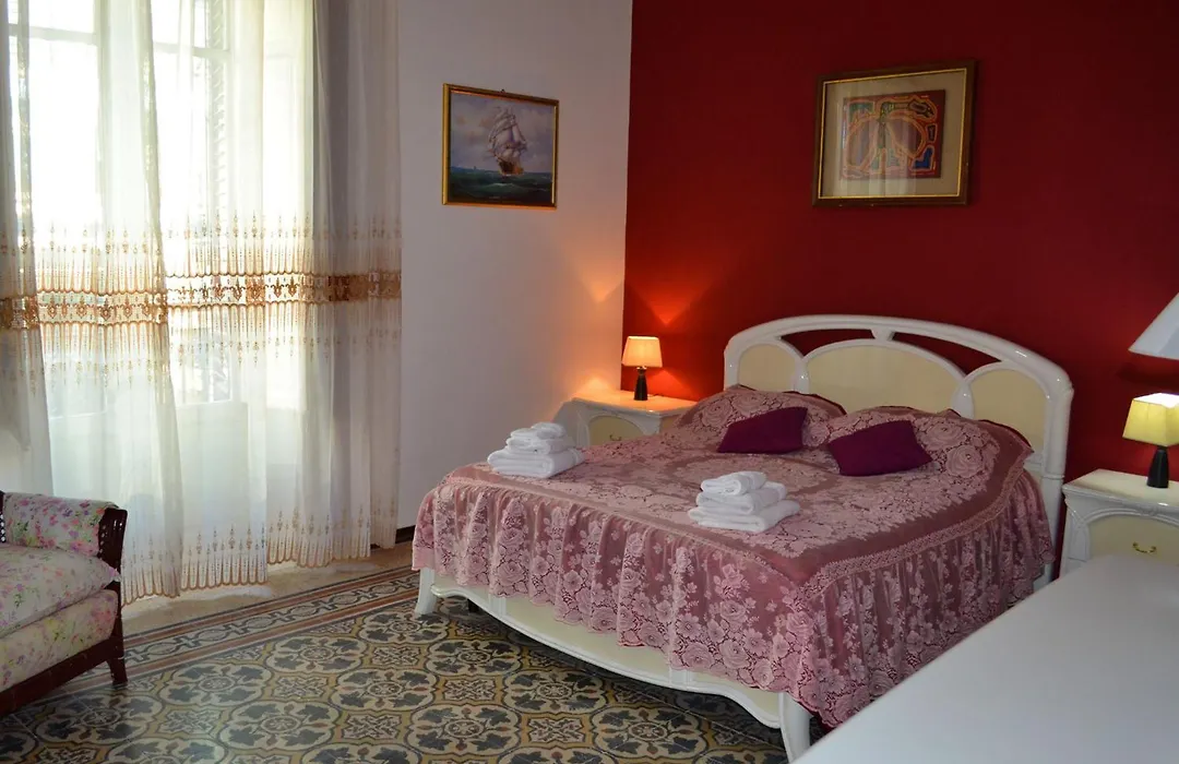 B&B Salinas-1
