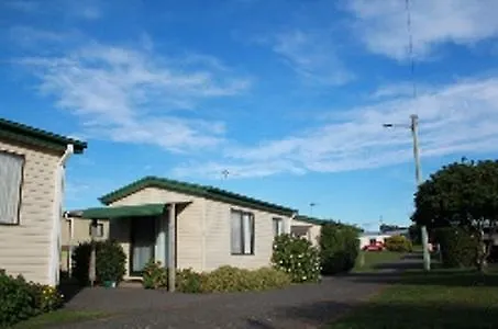 Abel Tasman Cabins Devonport-1