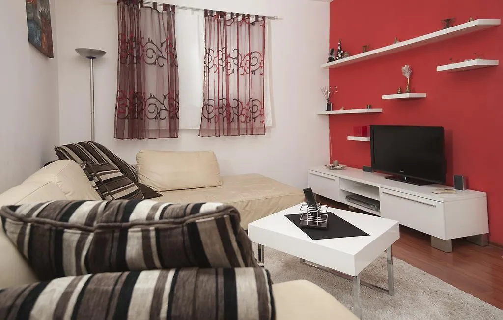 Žnjan Beach Apartments-1