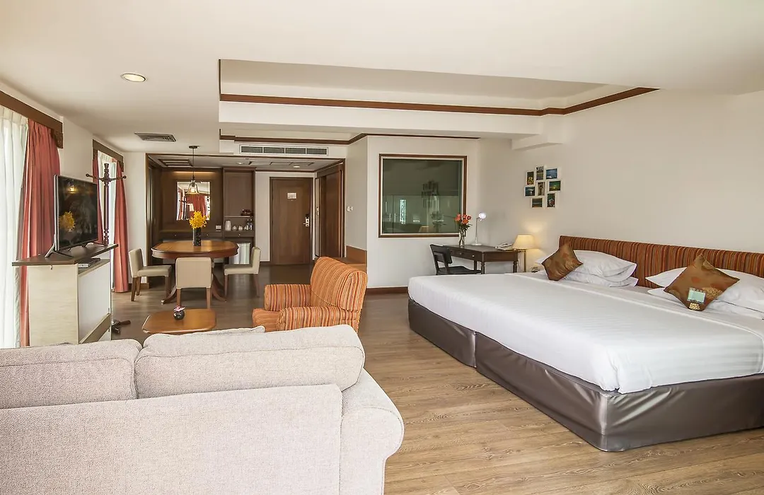 Silom City Hotel-1