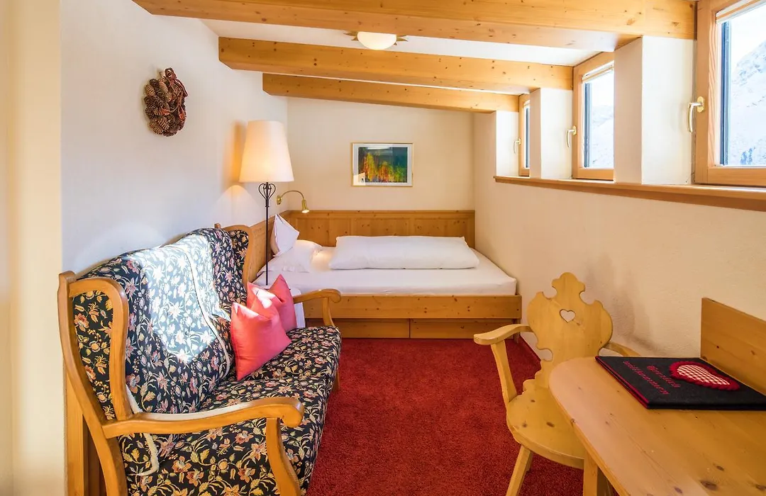 Hotel Ilga-1