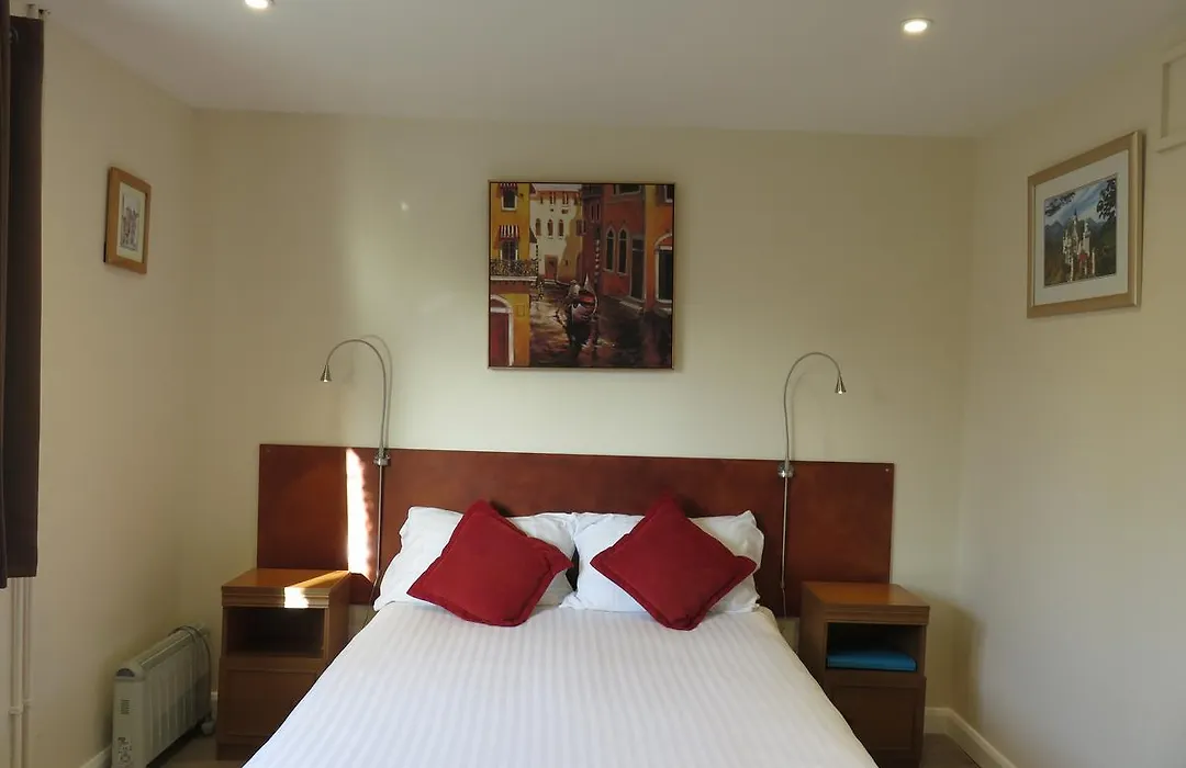 Cherry Lodge-1