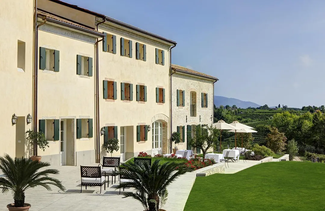 Colonia Resort-1