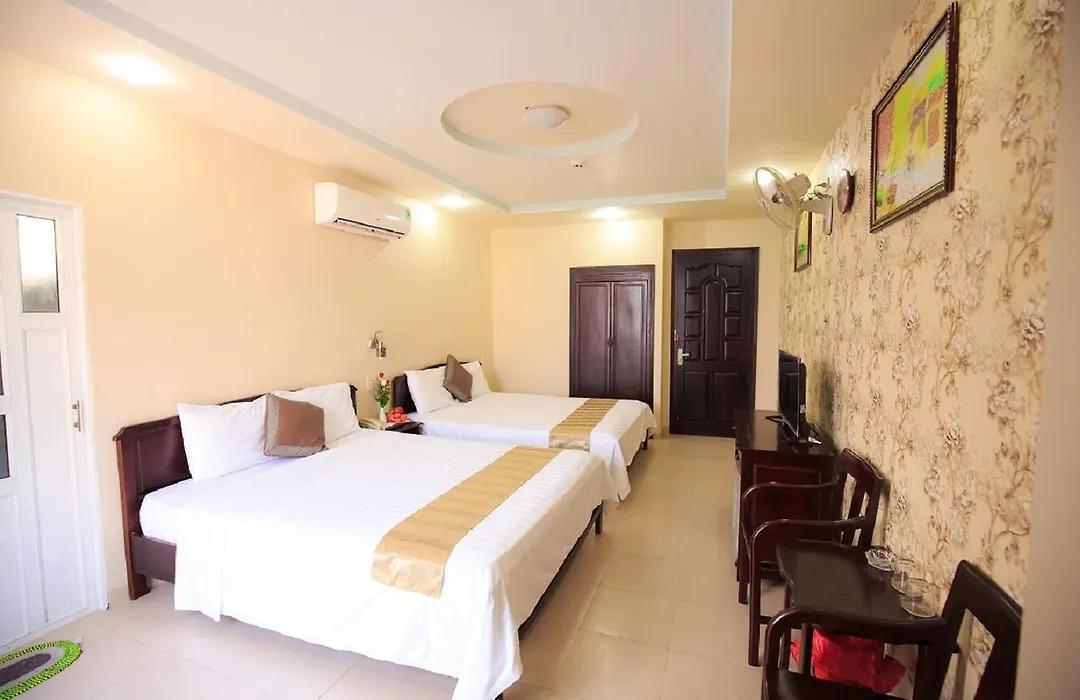 Remi Hotel-1