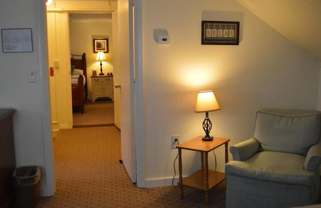 Wiley Inn-1