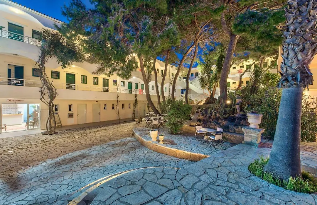 Hotel Vasilikos Beach-1