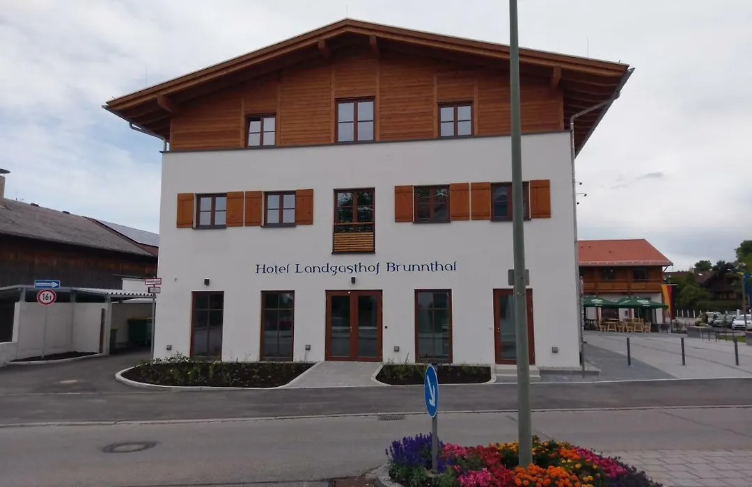 Hotel Brunnthal-1