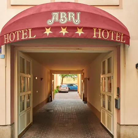 Abri Hotel-3
