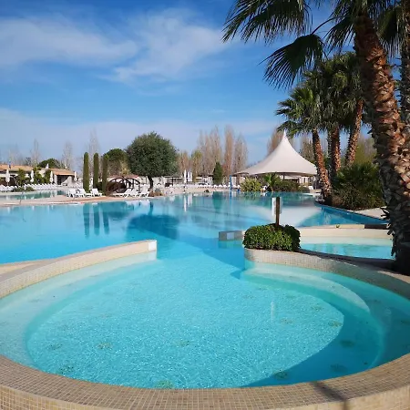Meublé de tourisme 6/8 pers bord de mer sur camping 4*-3