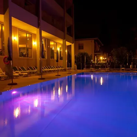 Hotel Idania-3