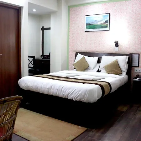 Alpine Hotel & Apartment-2
