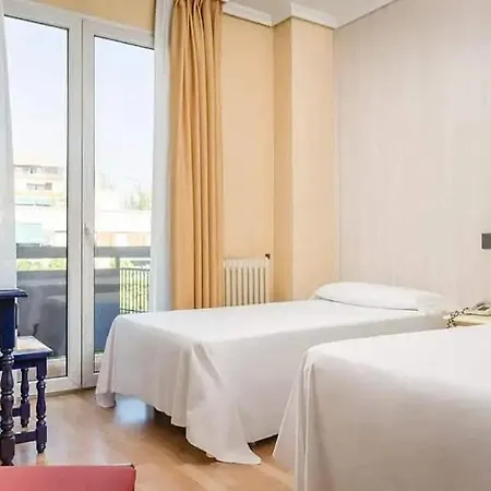 Hotel Madrid Rio-3