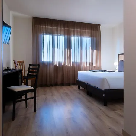 Cdh Hotel Modena-3