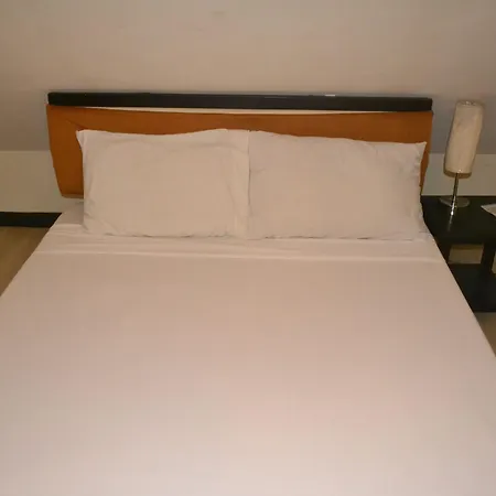 Lancaster Hotel Cebu-3