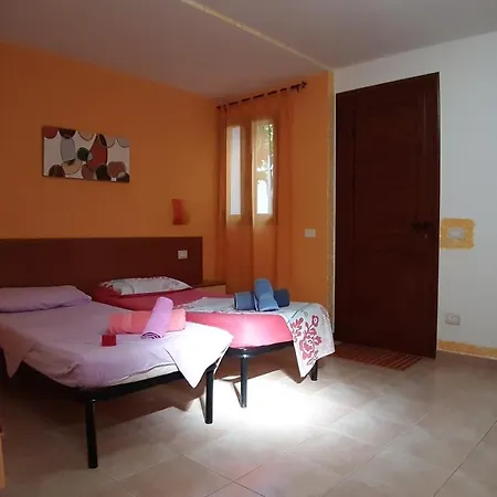 Guesthouse Affittacamere Goloritzè-3