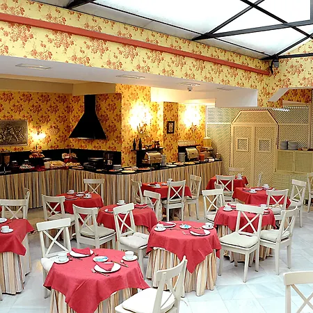 Hotel Doña María-3