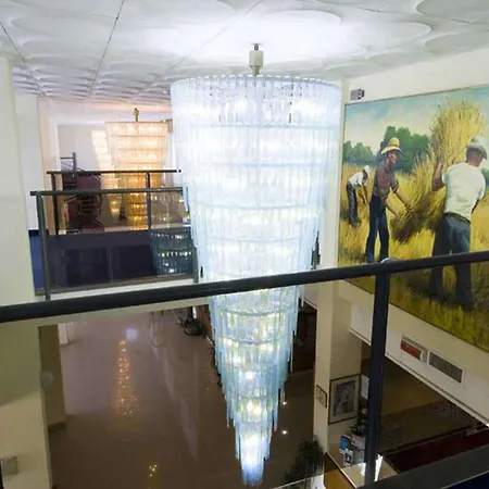 Hotel Hr-2