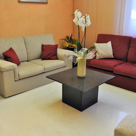 Hotel Garibaldi-2