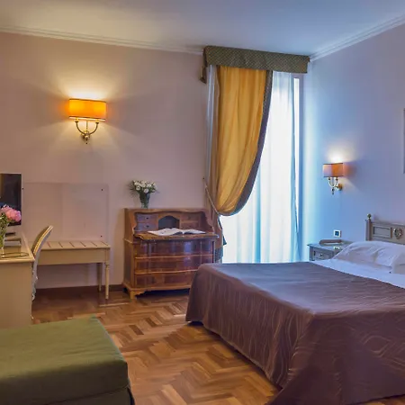 Grand Hotel Villa Politi-3