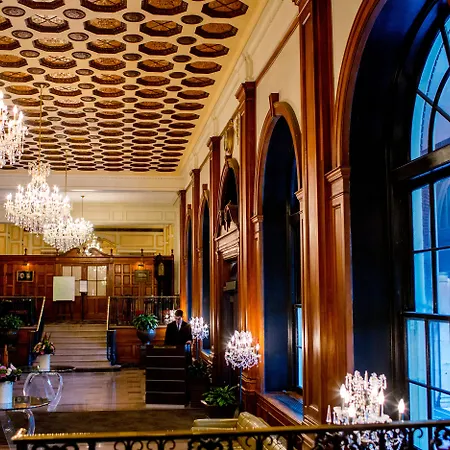 The Lord Nelson Hotel & Suites-2