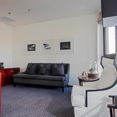 DAVINCI Hotel on Nelson Mandela Square-3