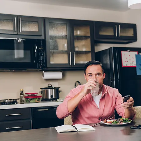 Sonesta Simply Suites Dallas Las Colinas-3