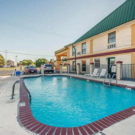 Quality Inn Brownsville-3