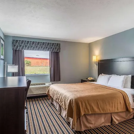 Rodeway Inn Ludington-2