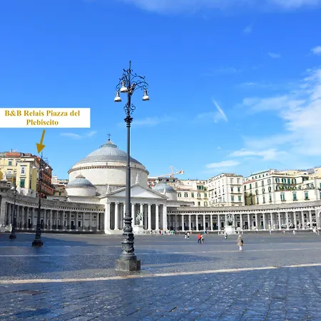 Relais Piazza Del Plebiscito B&B-3