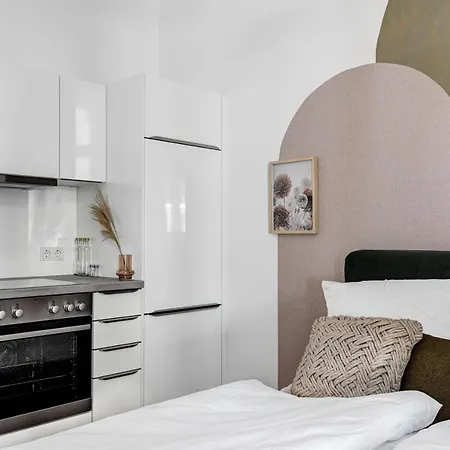 Arbio I Luxury Apartments In East Side Gallery-2