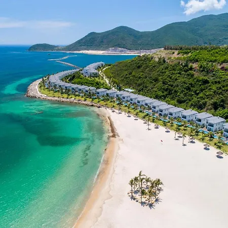 Vinpearl Resort & Spa Nha Trang Bay-2