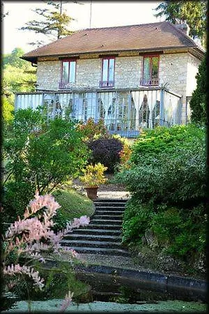 La Pluie De Roses-2