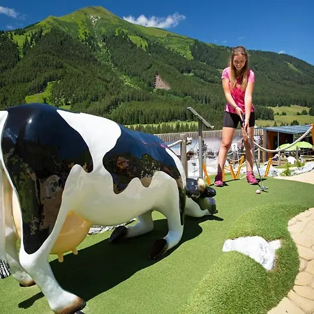 Alpenhotel & Aparthotel Lanz-3