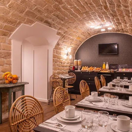 Hotel Istria By Magna Arbor-3