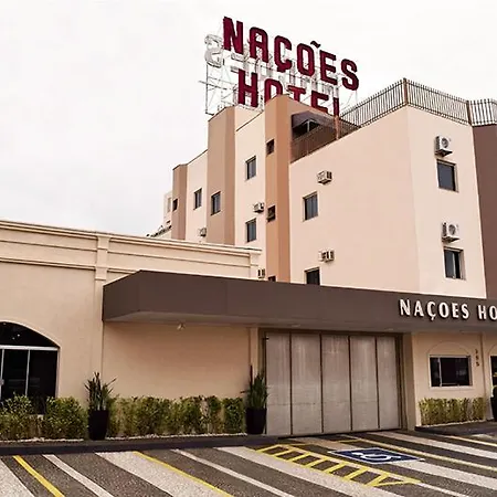 Hotel Nacoes-3