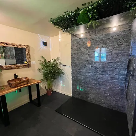 Le Maquis Rooms-3